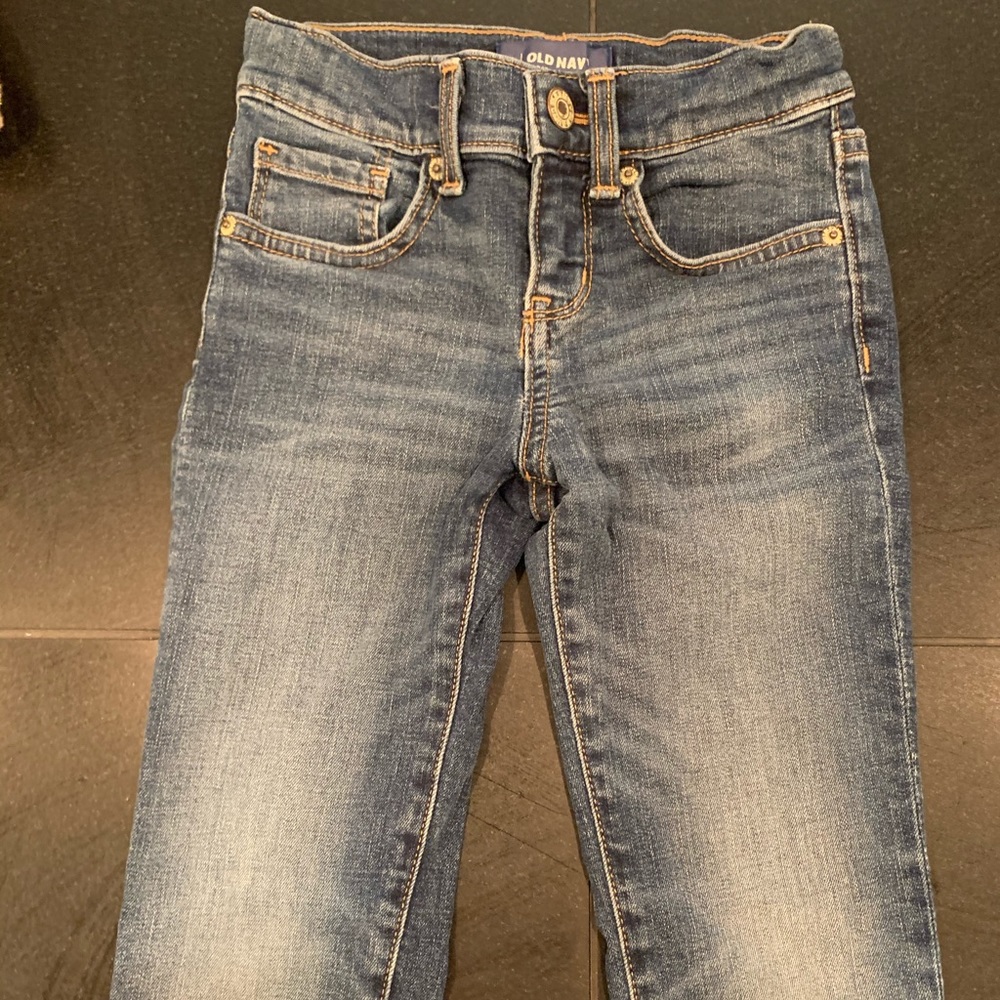 Boys size 5 jeans old navy karate fit